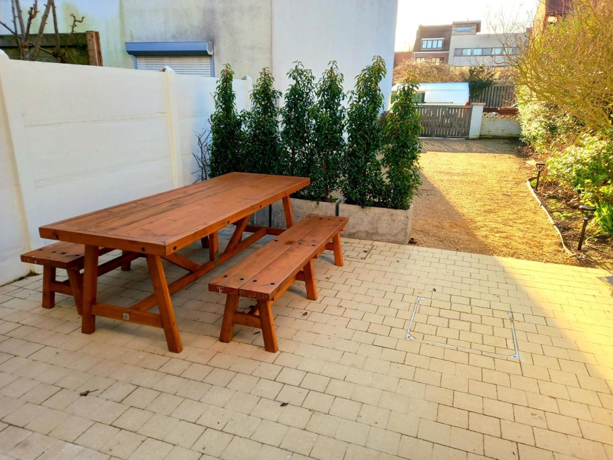 Dunes Et Mer - Terrace, Garden And Free Parking Space Ostend Exterior photo